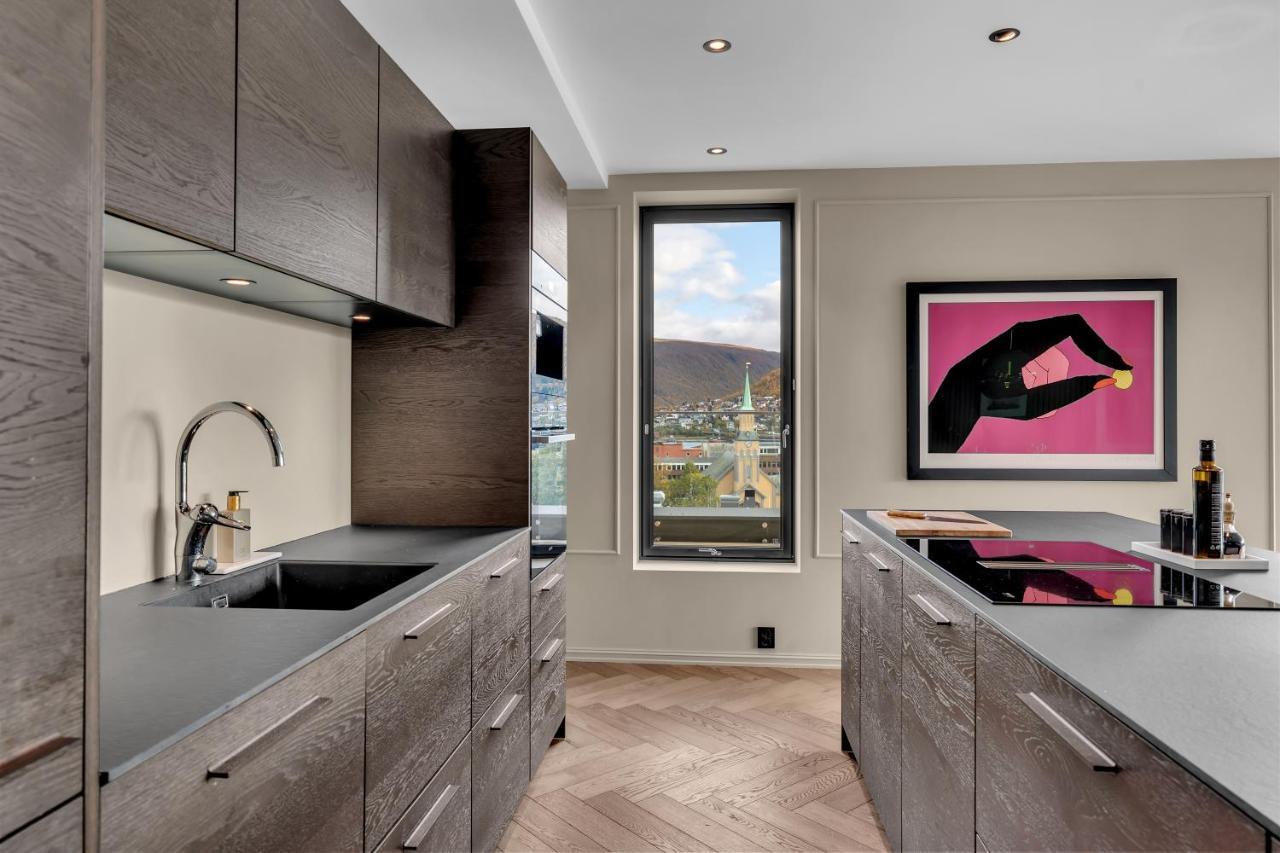 Penthouse In Downtown Tromso New Leilighet Eksteriør bilde